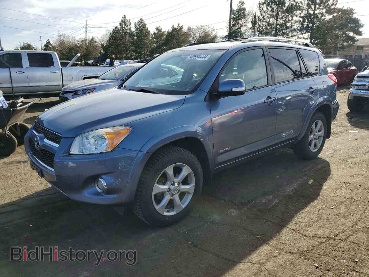 Фотография 2T3DF4DV5BW132585 - TOYOTA RAV4 2011