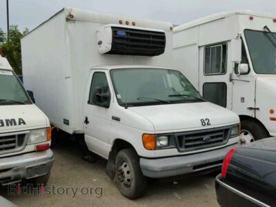2006 Ford ECONOLINE, white — VIN 1FDXE45P06DB42505, Copart