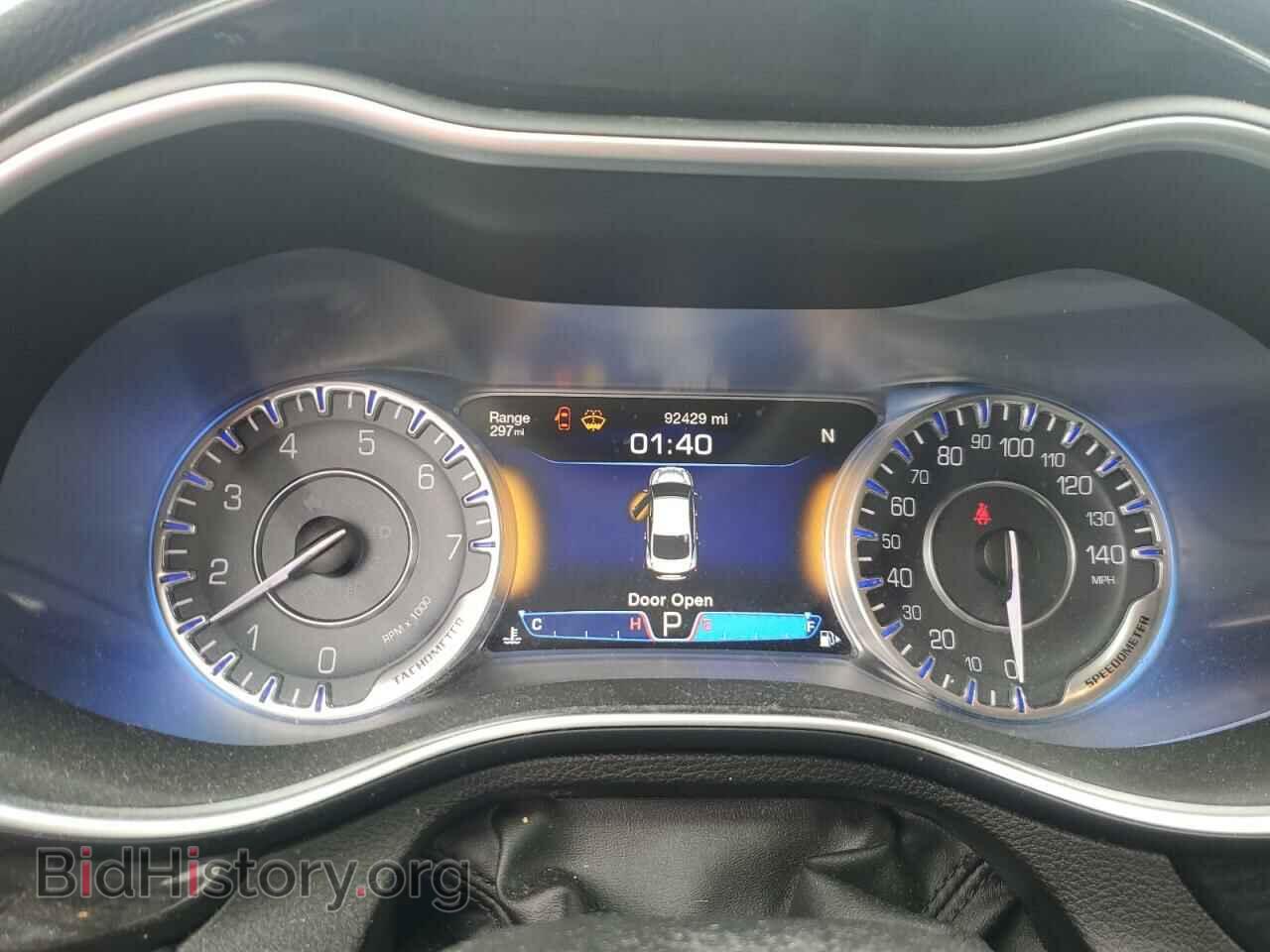 2015 CHRYSLER 200 - VIN: 1C3CCCCBXFN526526 - Фото 9