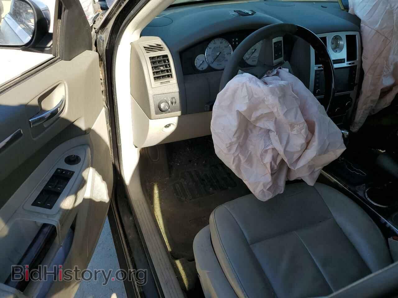 2010 CHRYSLER 300 - VIN: 2C3CA3CV2AH162961 - Фото 8
