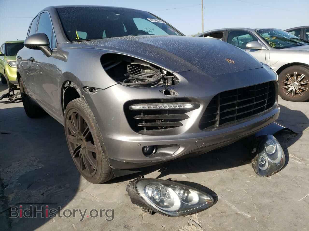 Photo WP1AC2A22BLA81588 - PORSCHE CAYENNE 2011
