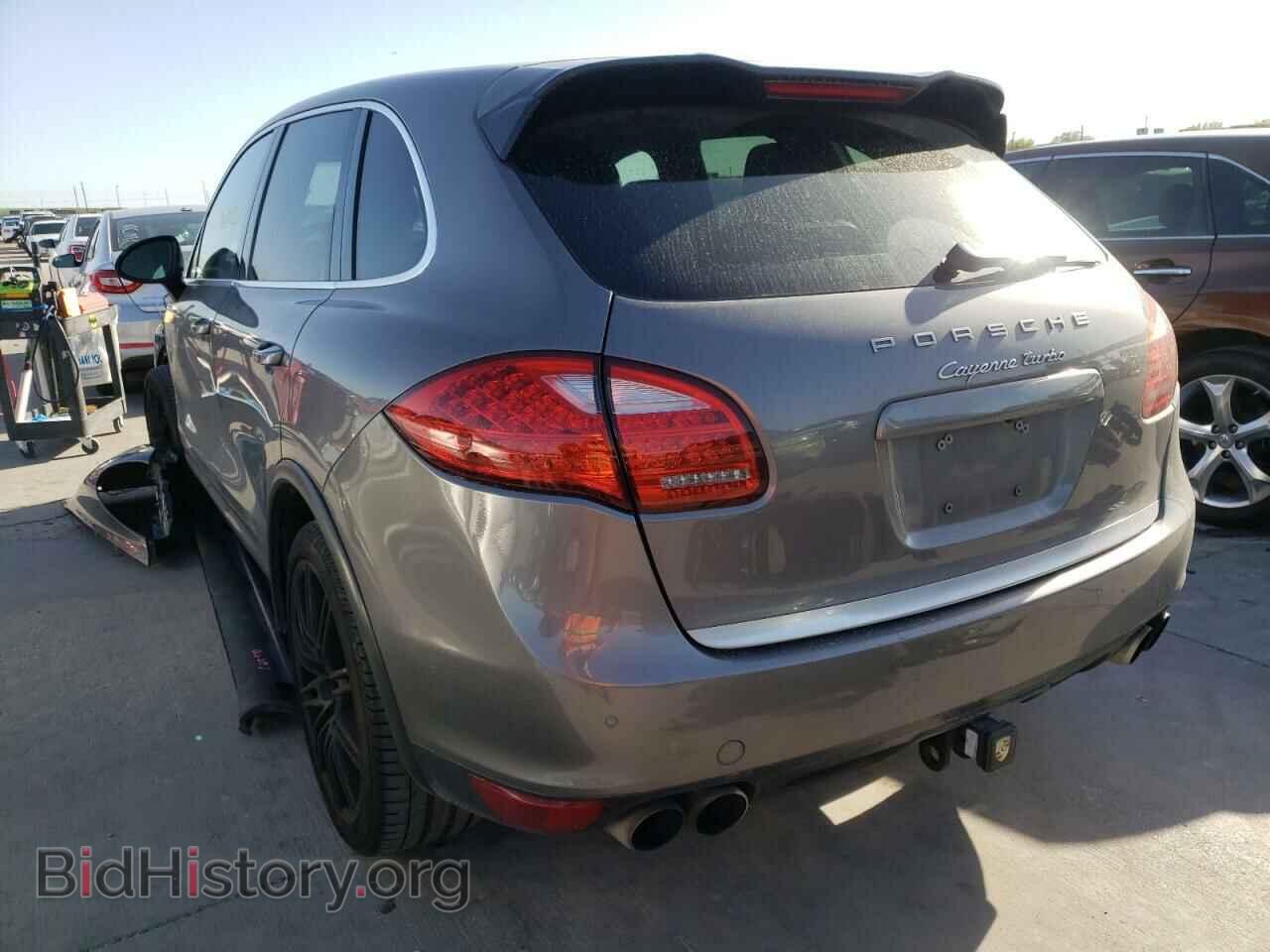 2011 PORSCHE CAYENNE - VIN: WP1AC2A22BLA81588 - Фото 3