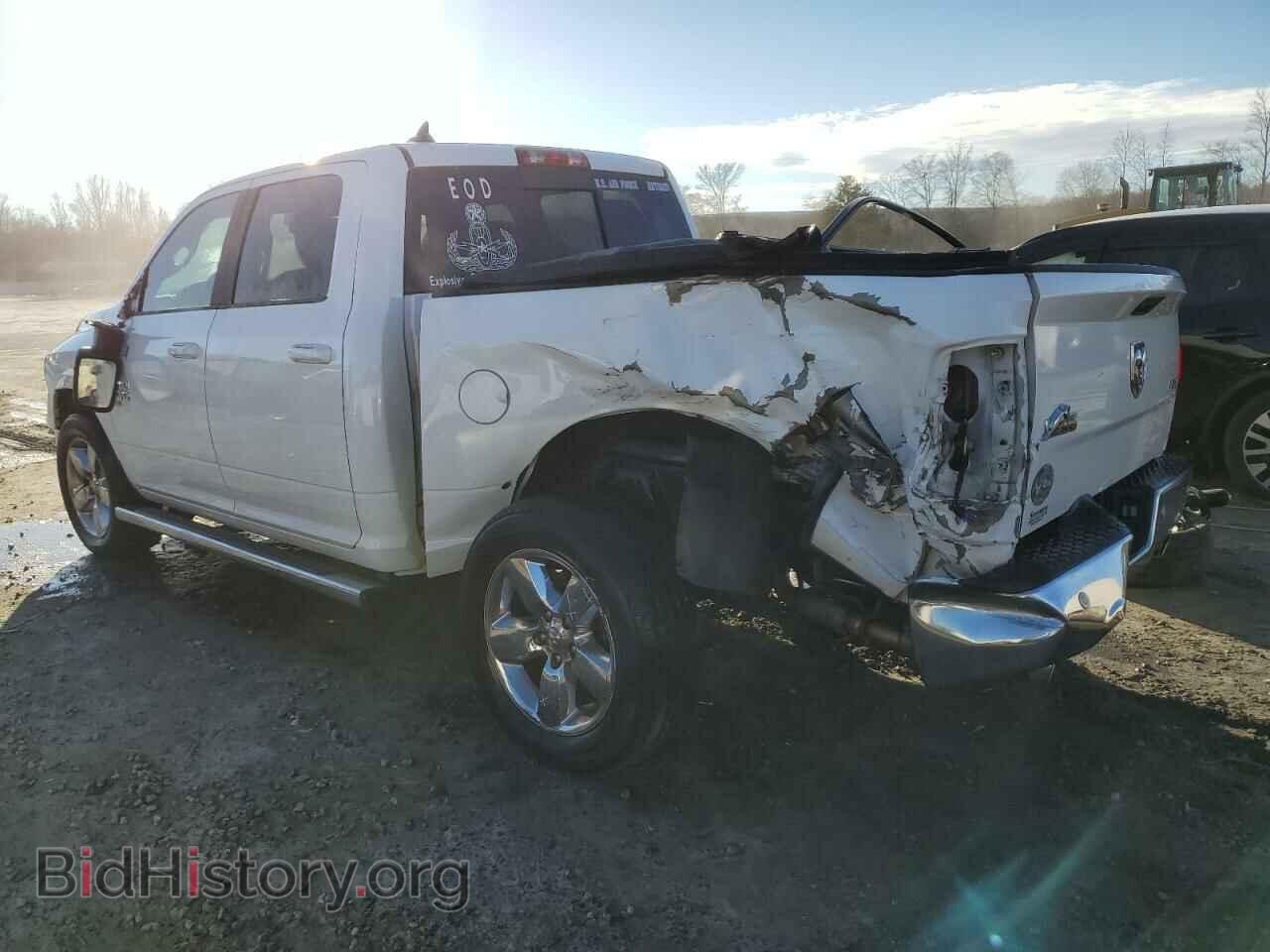 2019 RAM 1500 - VIN: 1C6RR7LT4KS559951 - Фото 2