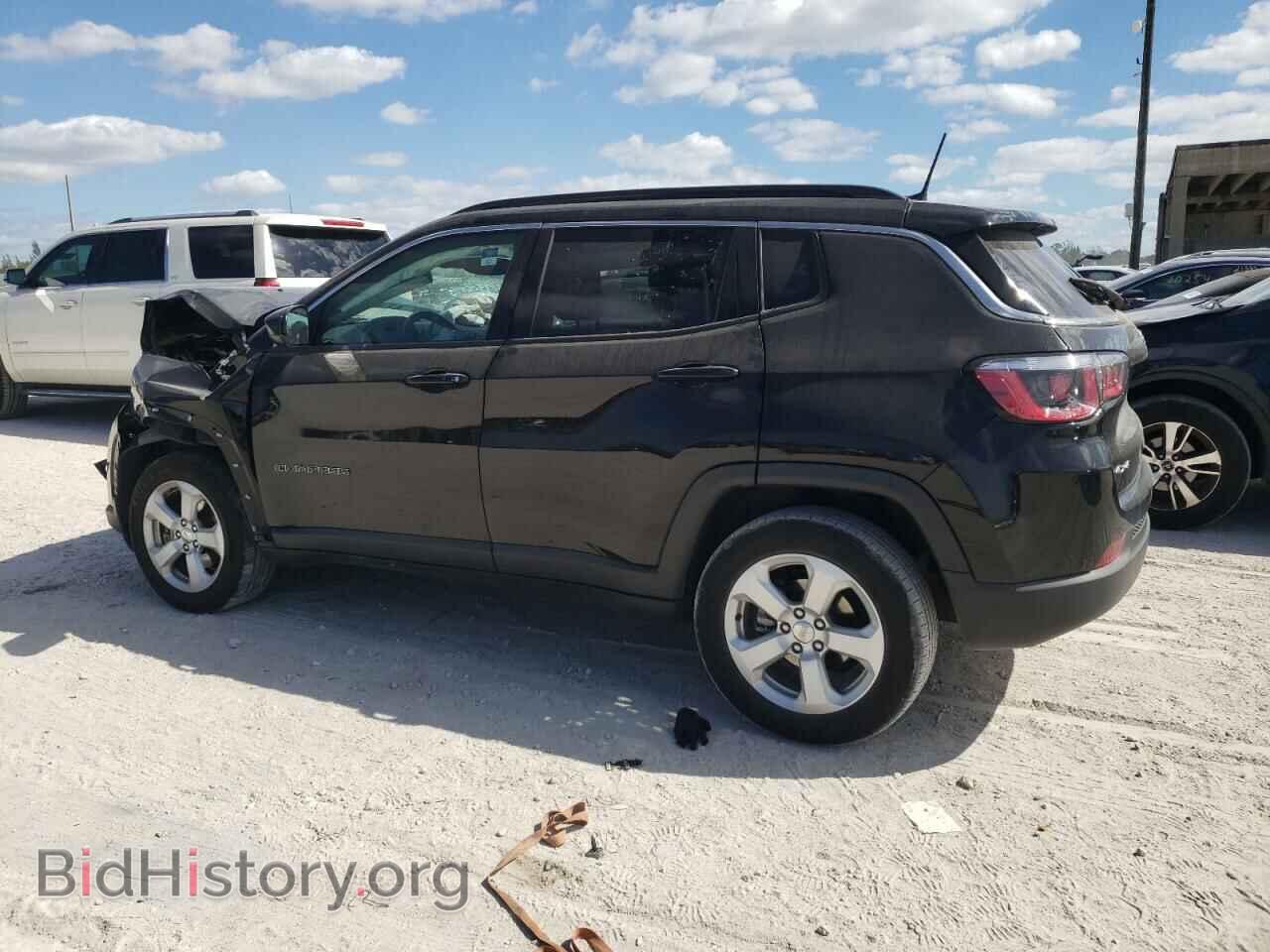2018 JEEP COMPASS - VIN: 3C4NJDBB3JT307921 - Photo 2