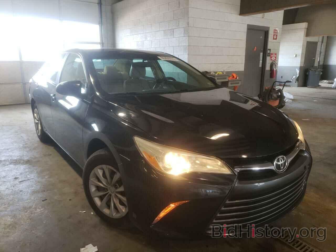 Photo 4T4BF1FK9FR490396 - TOYOTA CAMRY 2015
