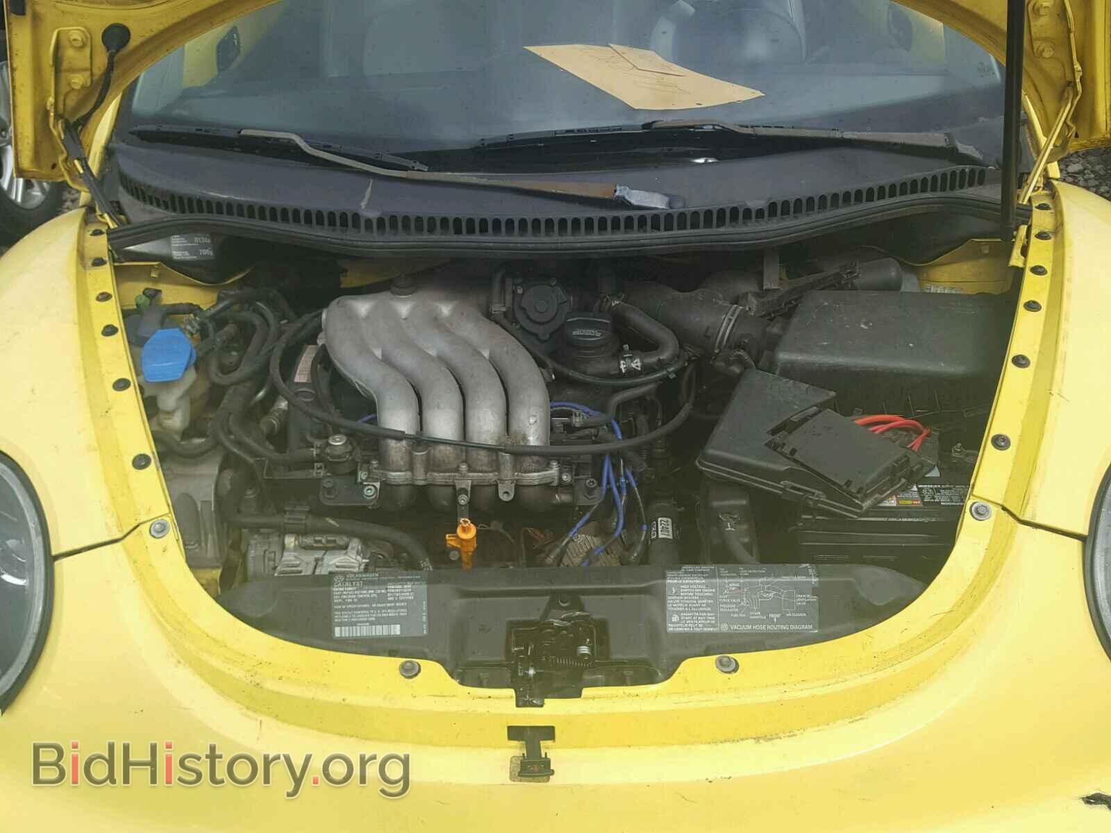 2000 VOLKSWAGEN BEETLE - VIN: 3VWCA21C0YM475085 - Фото 7