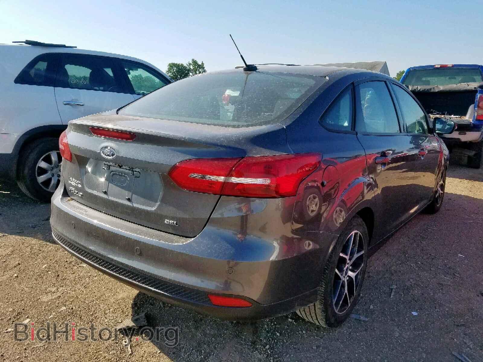 2017 FORD FOCUS - VIN: 1FADP3H2XHL346853 - Фото 4