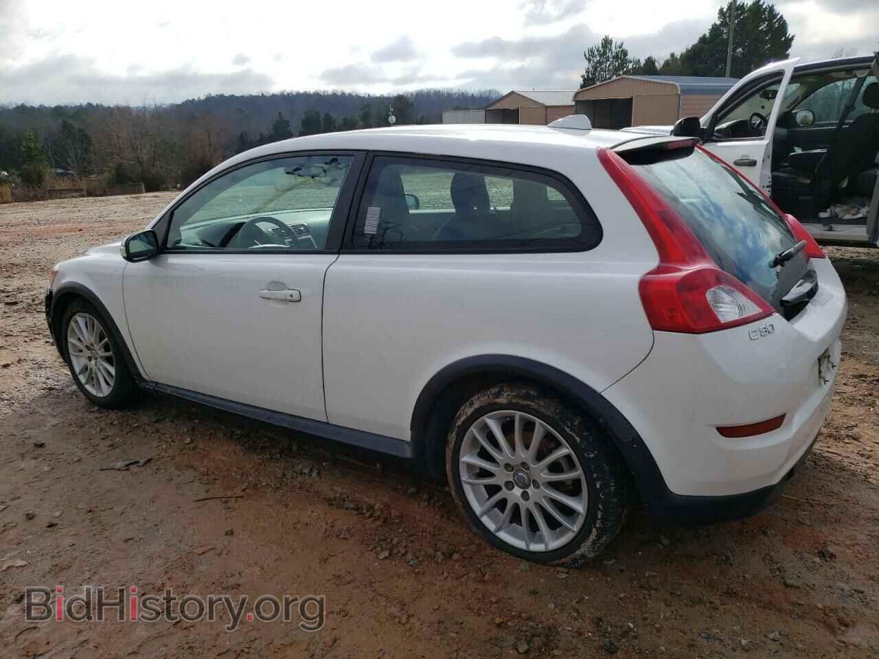 2012 VOLVO C30 - VIN: YV1672MK1C2279863 - Фото 2