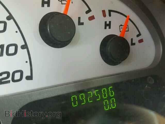 2005 FORD EXPLORER - VIN: 1FMZU67K25UA70214 - Photo 8