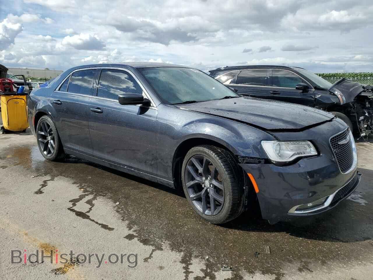 2019 CHRYSLER 300 - VIN: 2C3CCAAG7KH500309 - Фото 4