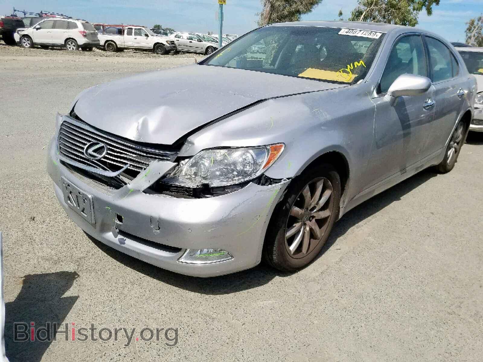 2007 LEXUS LS460 - VIN: JTHBL46F975046652 - Фото 2