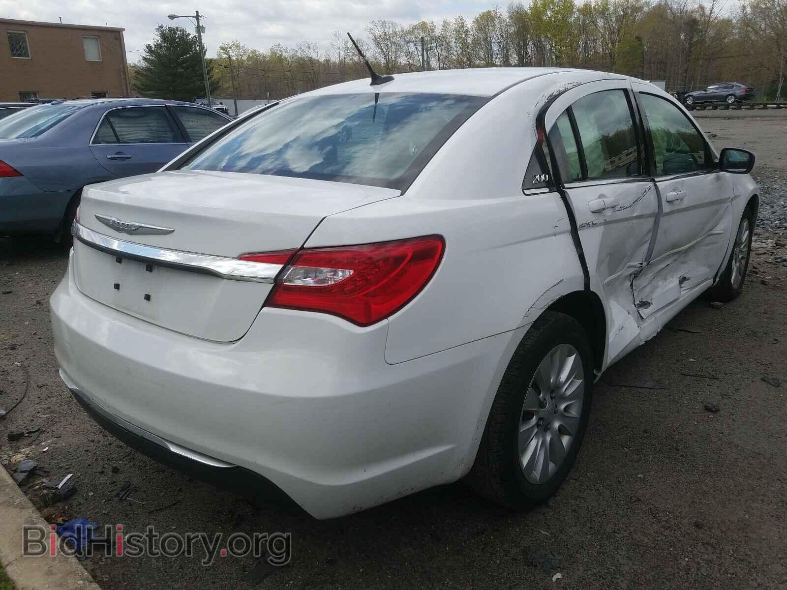 2012 CHRYSLER 200 - VIN: 1C3CCBAB2CN317743 - Фото 4