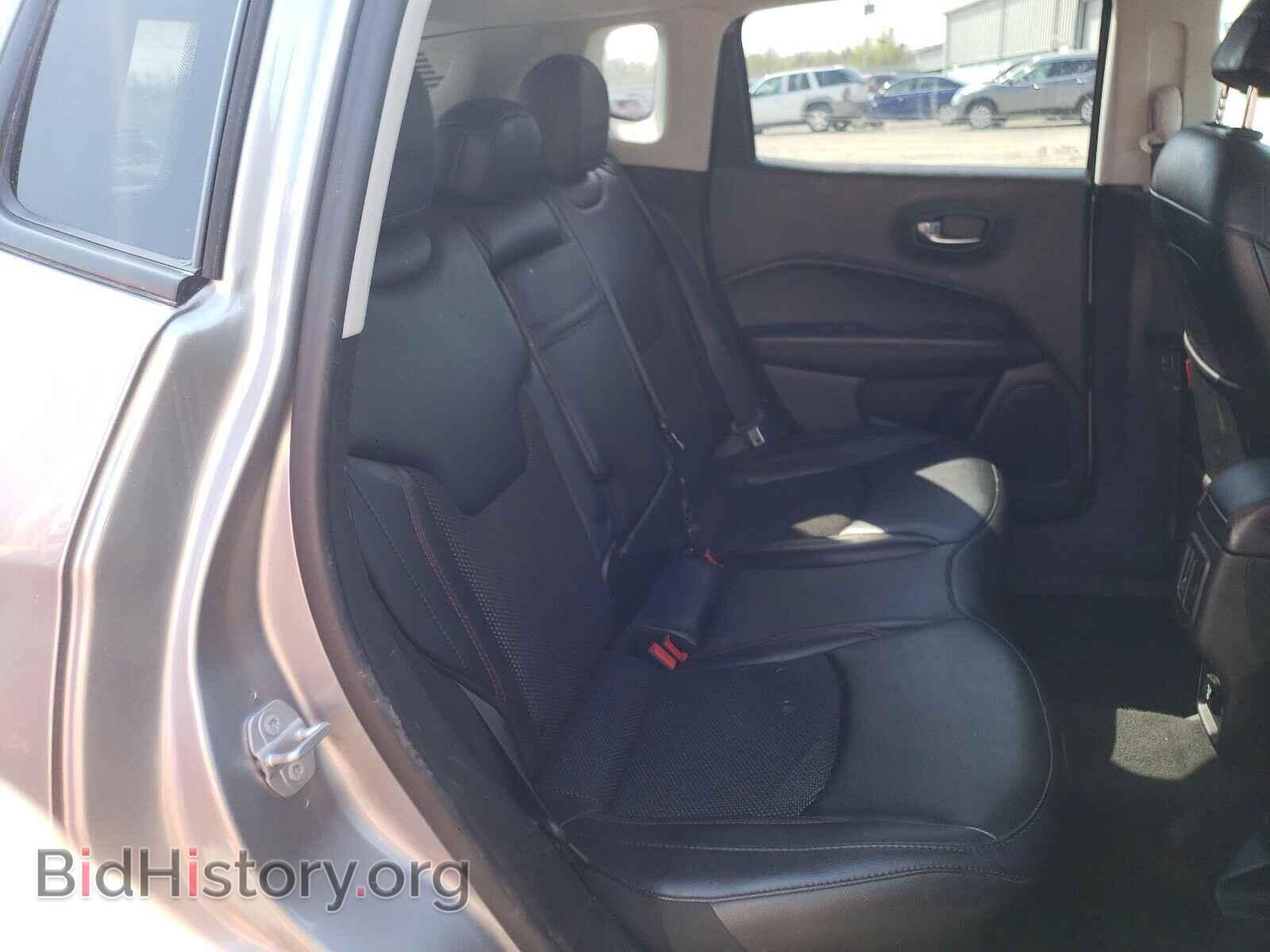 2019 JEEP COMPASS - VIN: 3C4NJDDBXKT733152 - Фото 6