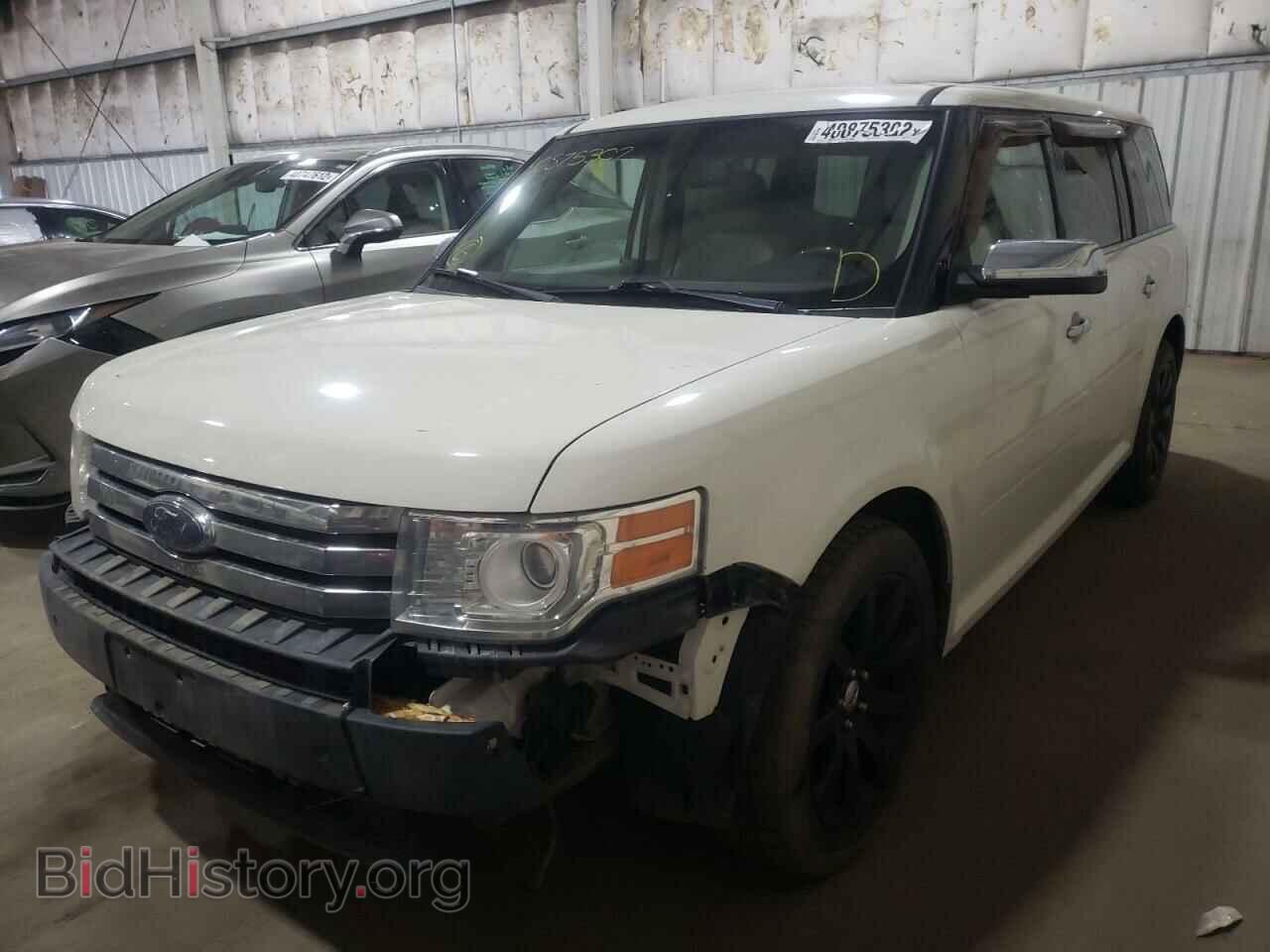 2009 FORD FLEX - VIN: 2FMEK63C99BA79734 - Фото 2