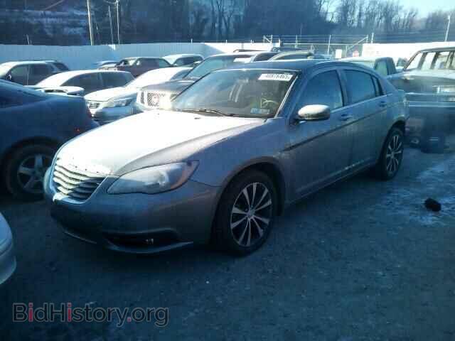 2013 CHRYSLER 200 - VIN: 1C3CCBBB1DN629794 - Фото 2