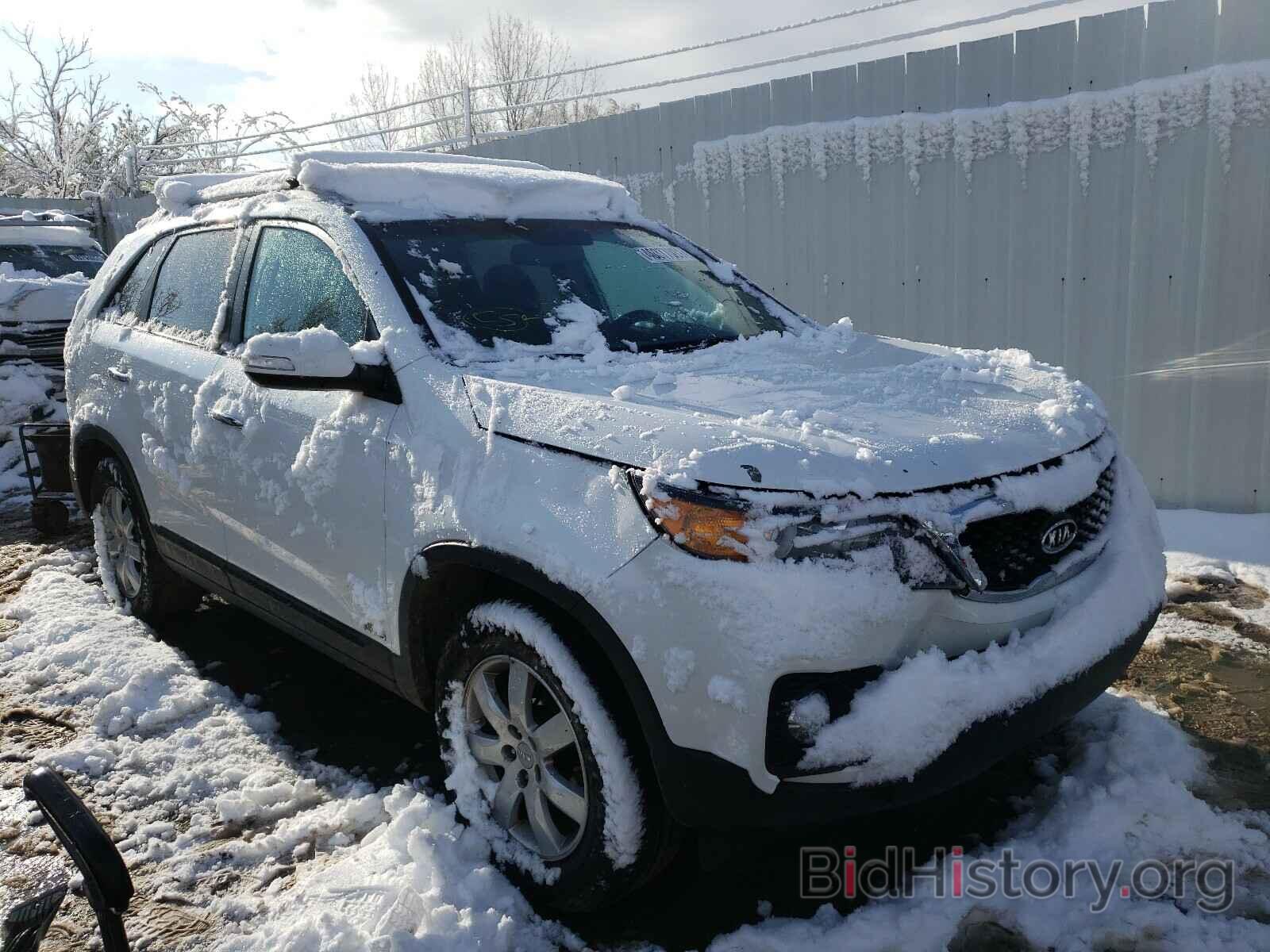 Photo 5XYKTDA61DG327842 - KIA SORENTO 2013