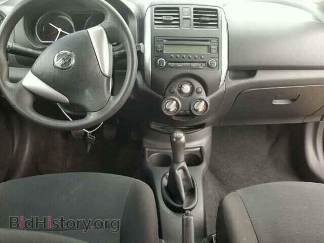2014 NISSAN VERSA - VIN: 3N1CE2CP2EL375825 - Фото 9