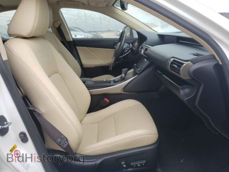 2015 Lexus IS (VIN JTHBF1D21F5072893) — photo 5 of 10