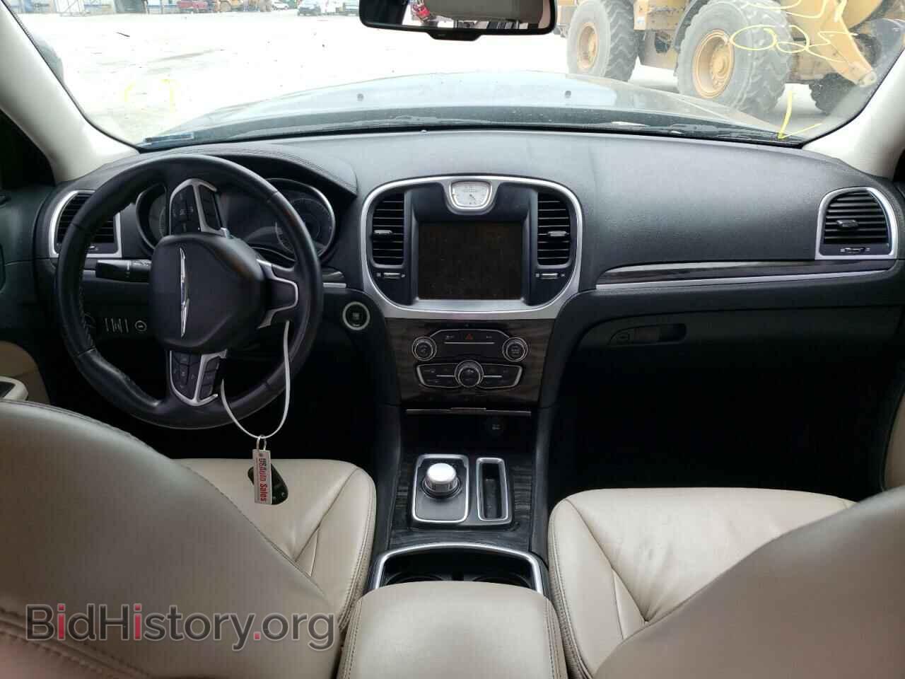 2015 CHRYSLER 300 - VIN: 2C3CCAAG7FH779637 - Фото 9