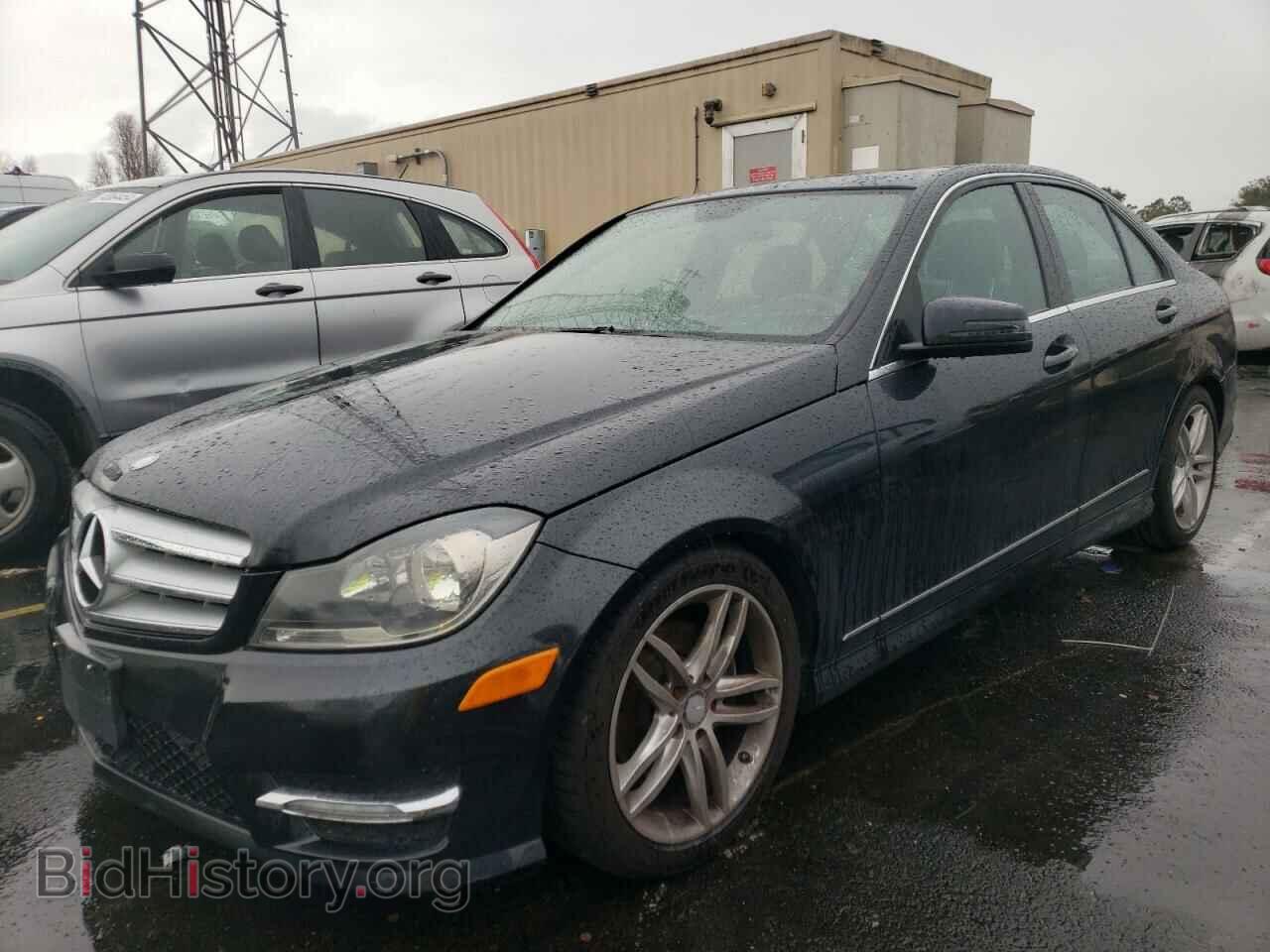 Photo WDDGF4HB9DA759259 - MERCEDES-BENZ C-CLASS 2013