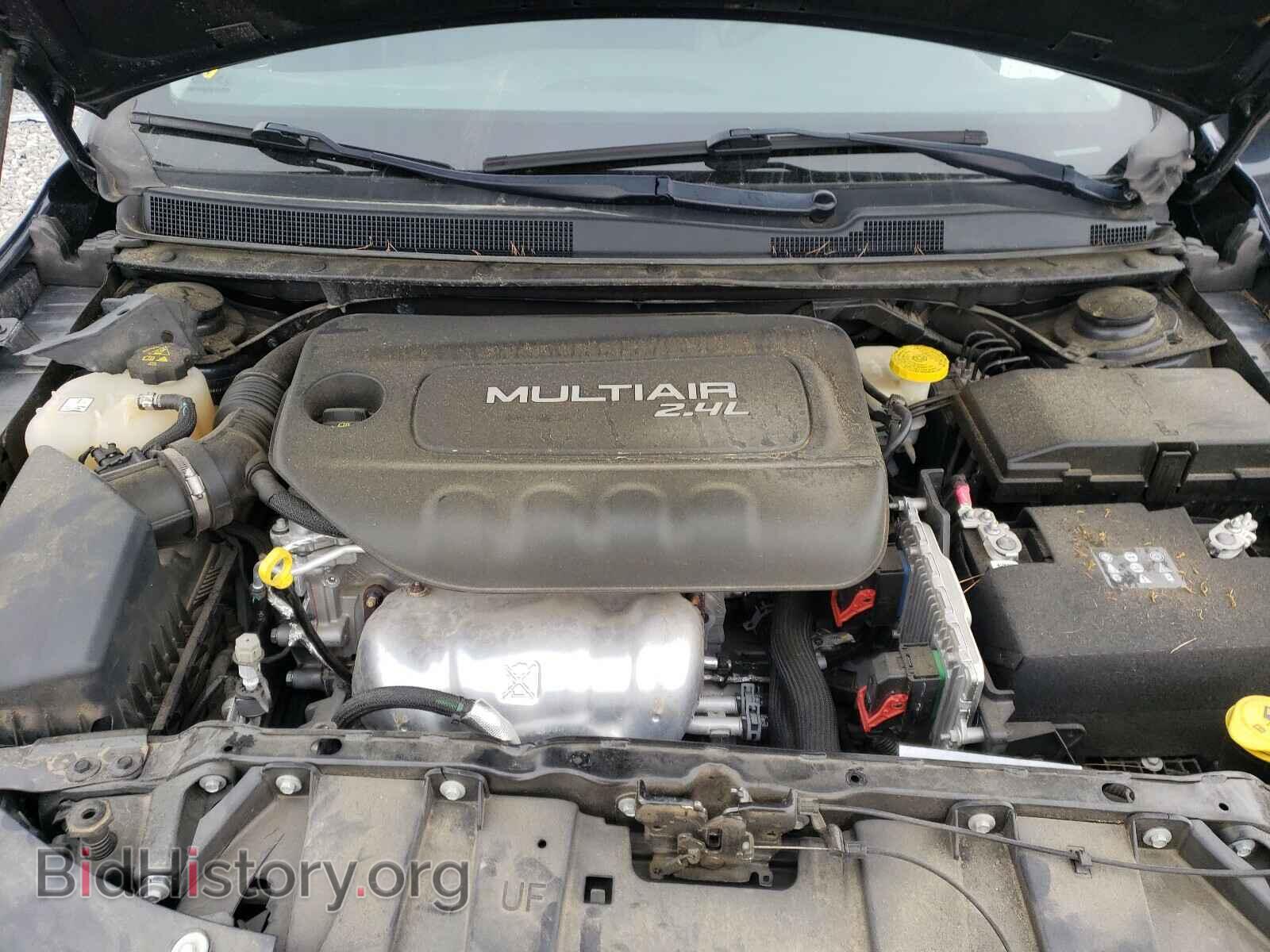 2016 CHRYSLER 200 - VIN: 1C3CCCAB7GN188460 - Фото 7
