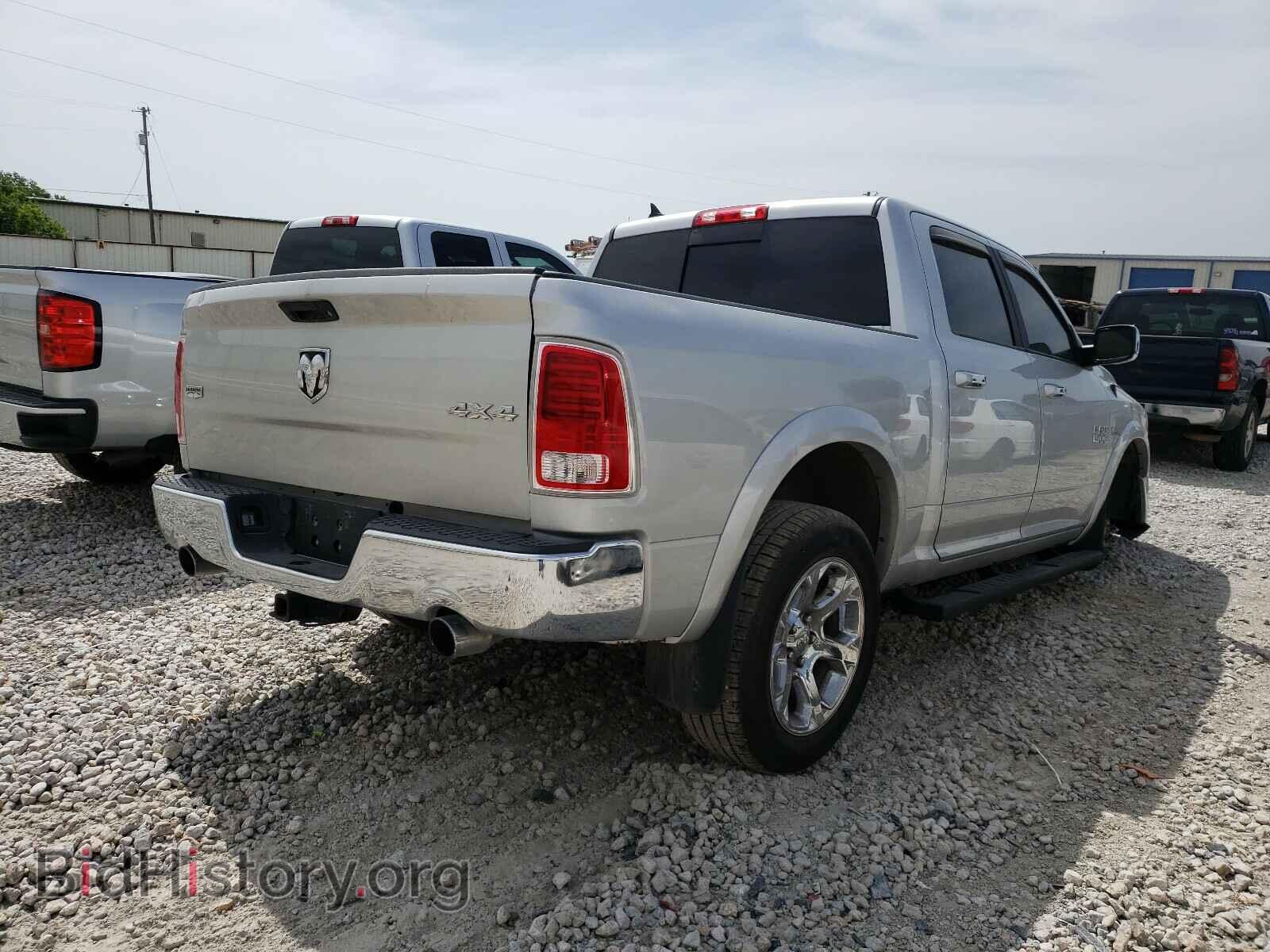 2017 RAM 1500 - VIN: 1C6RR7NT8HS722543 - Фото 4
