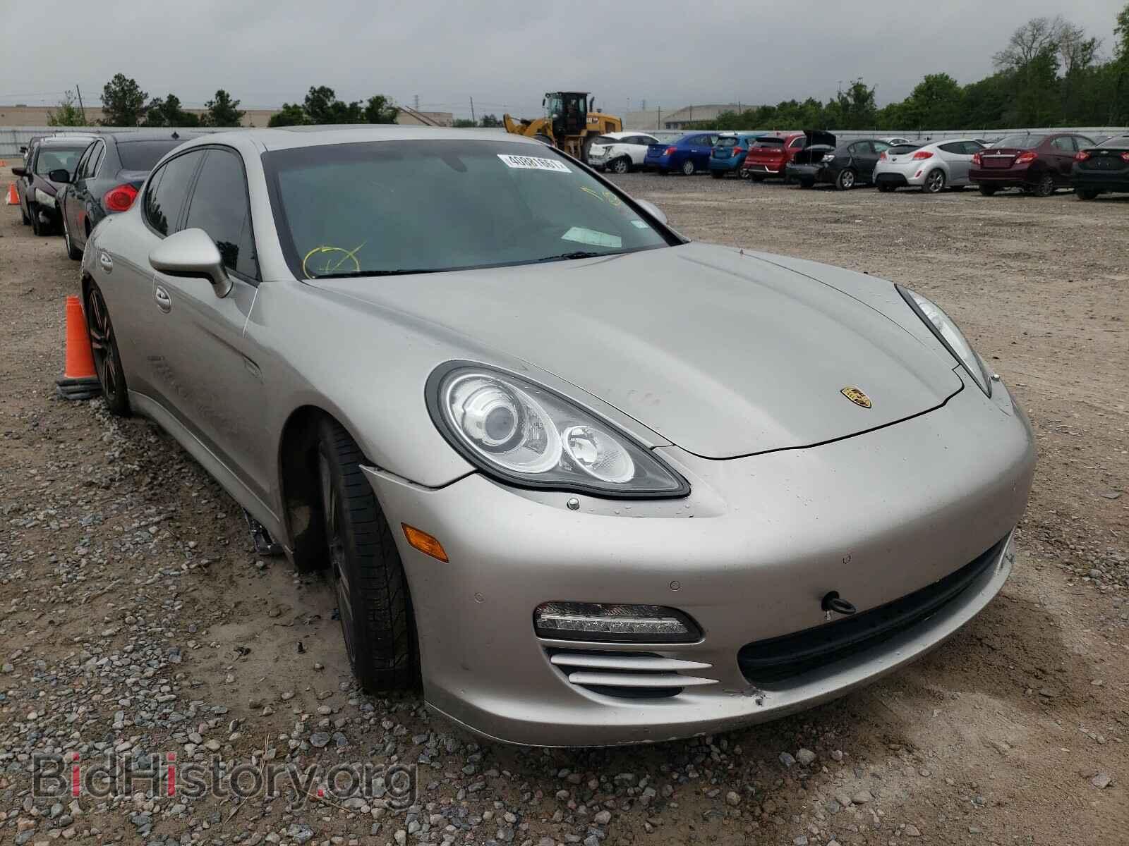 Фотография WP0AB2A71BL062532 - PORSCHE PANAMERA 2011