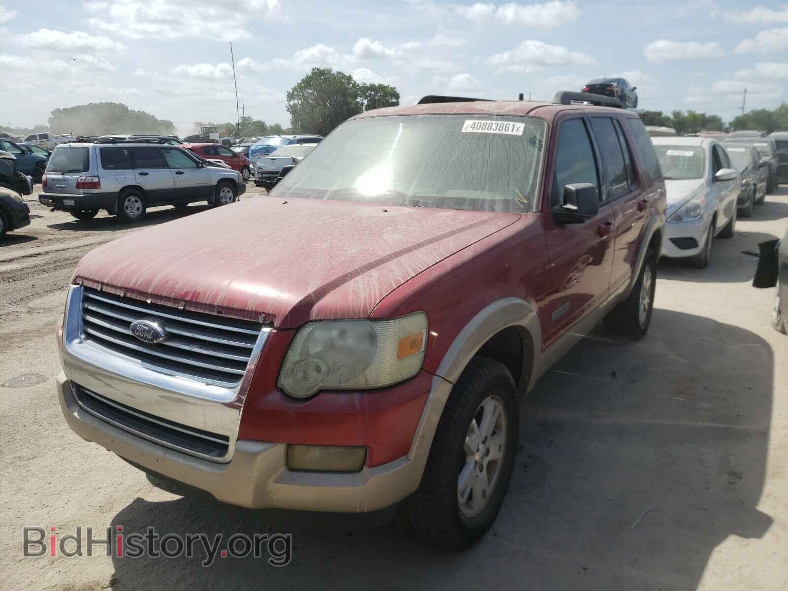 2007 FORD EXPLORER - VIN: 1FMEU63E67UB25636 - Фото 2