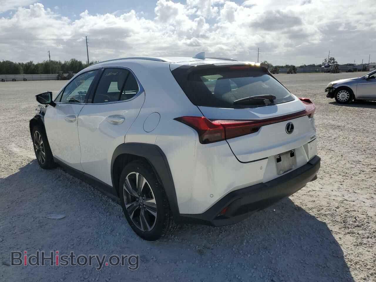 2019 LEXUS UX 200 - VIN: JTHY3JBH7K2002188 - Фото 2