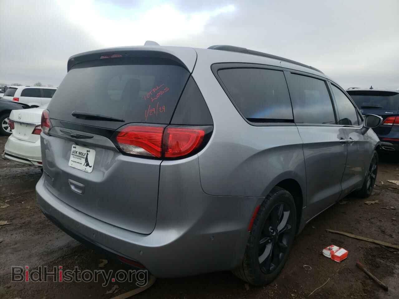 2020 CHRYSLER PACIFICA - VIN: 2C4RC1EG6LR110846 - Фото 3