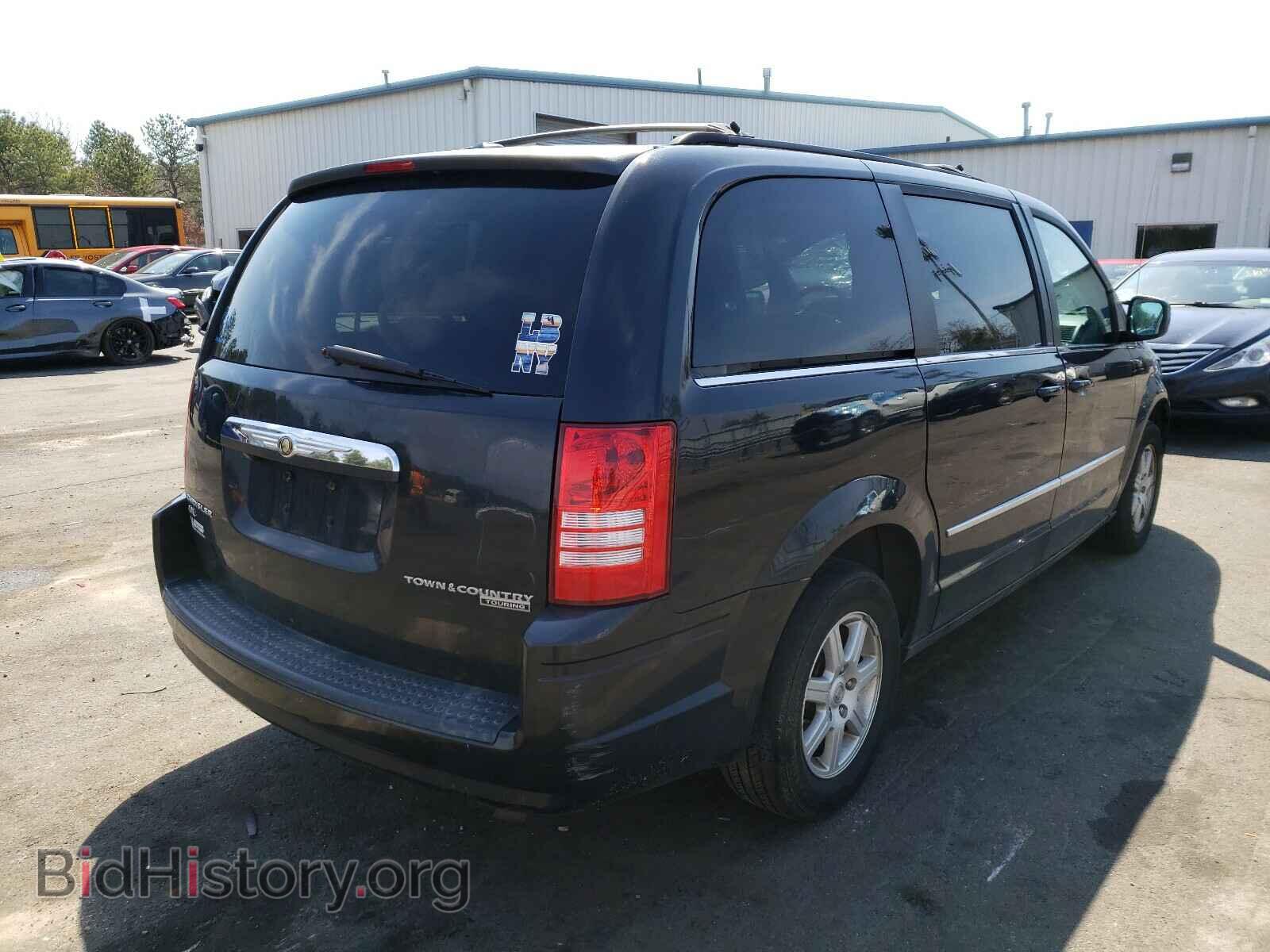 2010 CHRYSLER MINIVAN - VIN: 2A4RR8DX6AR339205 - Фото 4