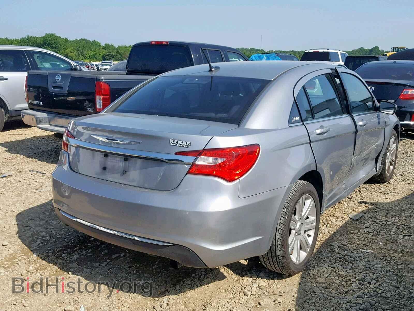 2013 CHRYSLER 200 - VIN: 1C3CCBAB7DN705276 - Фото 4
