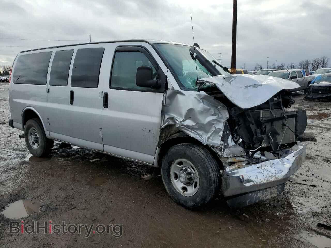2018 CHEVROLET EXPRESS - VIN: 1GAWGFFG9J1210811 - Фото 4