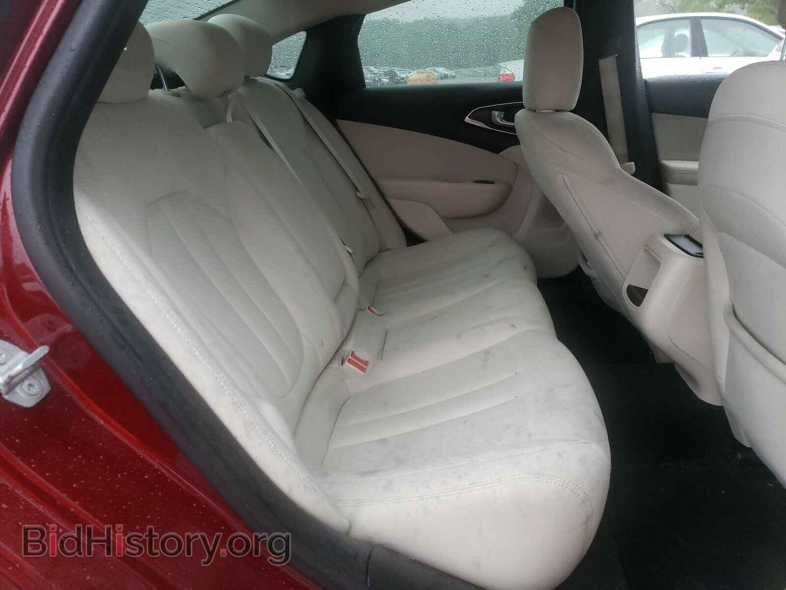 2016 CHRYSLER 200 - VIN: 1C3CCCAB4GN137188 - Фото 6