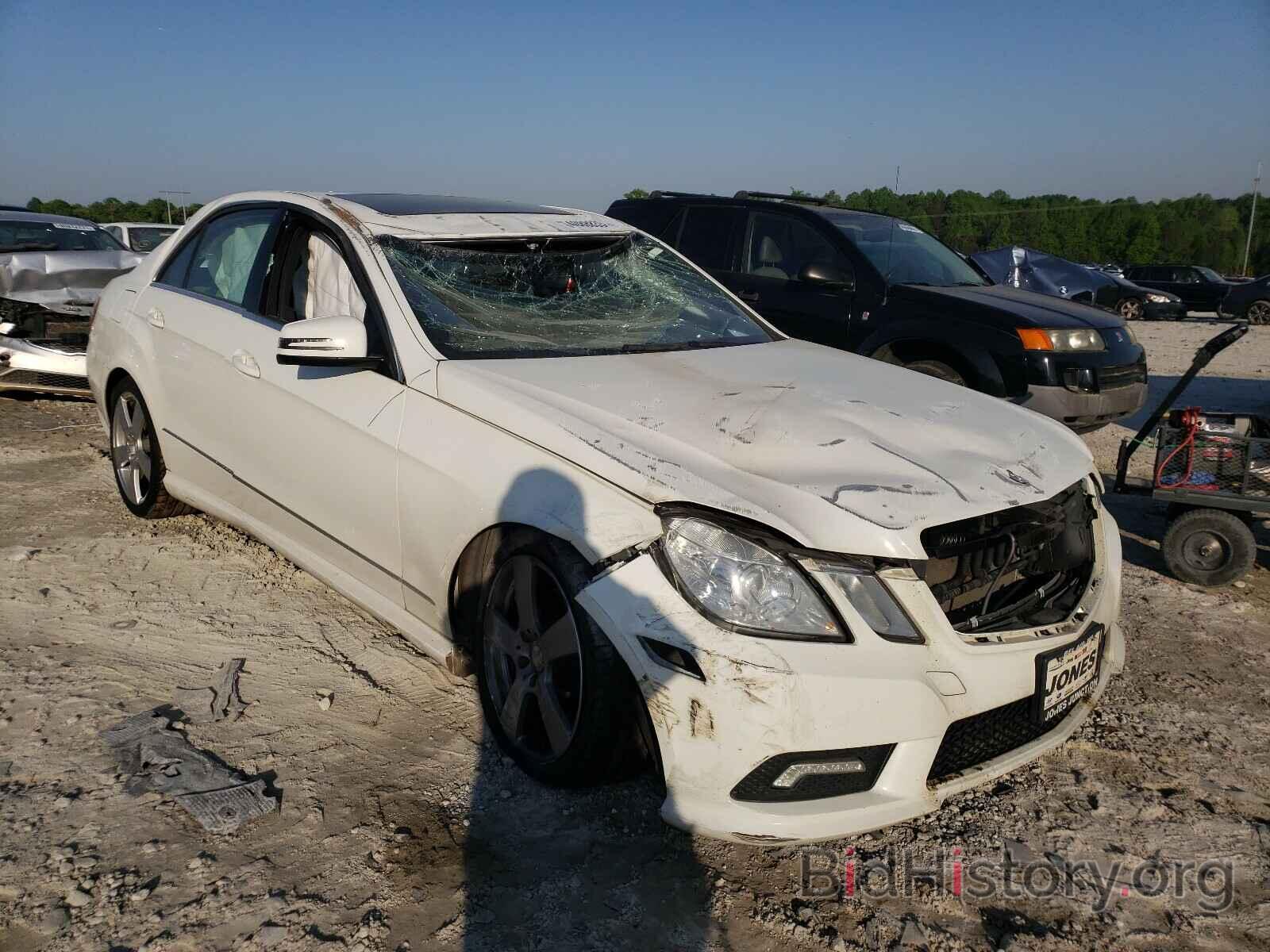 Фотография WDDHF8HB8BA429962 - MERCEDES-BENZ E CLASS 2011