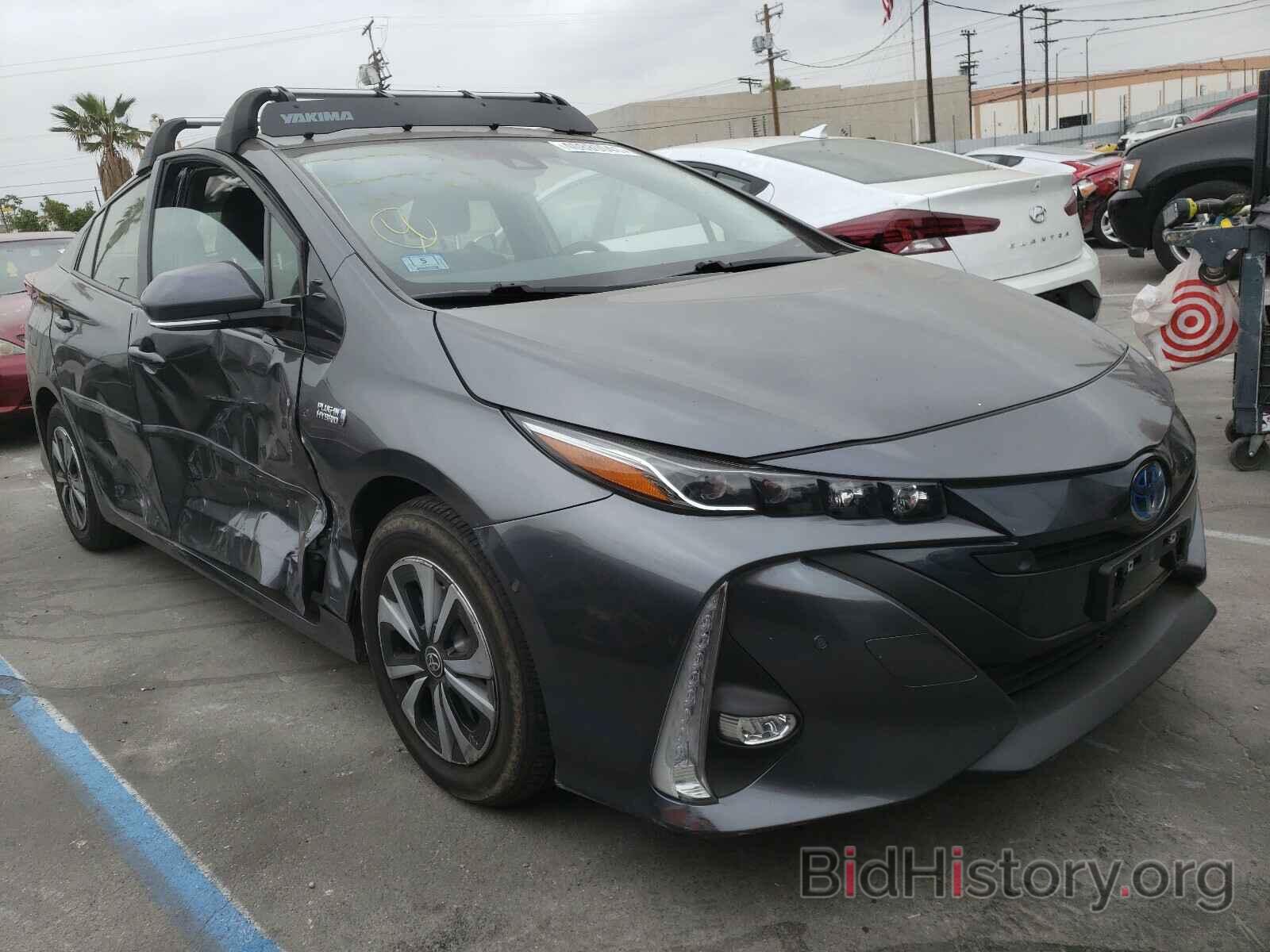 Photo JTDKARFP6H3045470 - TOYOTA PRIUS 2017