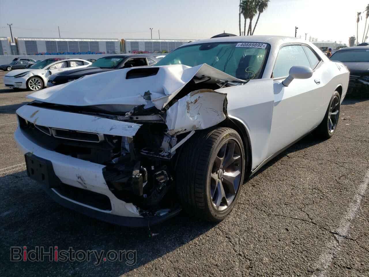 2018 DODGE CHALLENGER - VIN: 2C3CDZAG7JH229889 - Photo 2