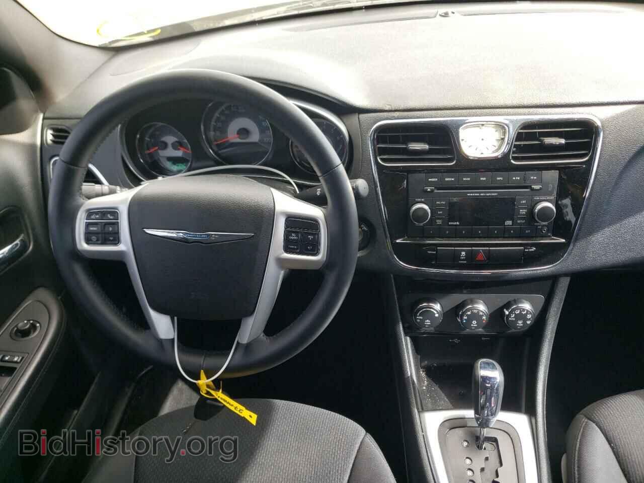 2013 CHRYSLER 200 - VIN: 1C3CCBBB1DN599941 - Фото 9