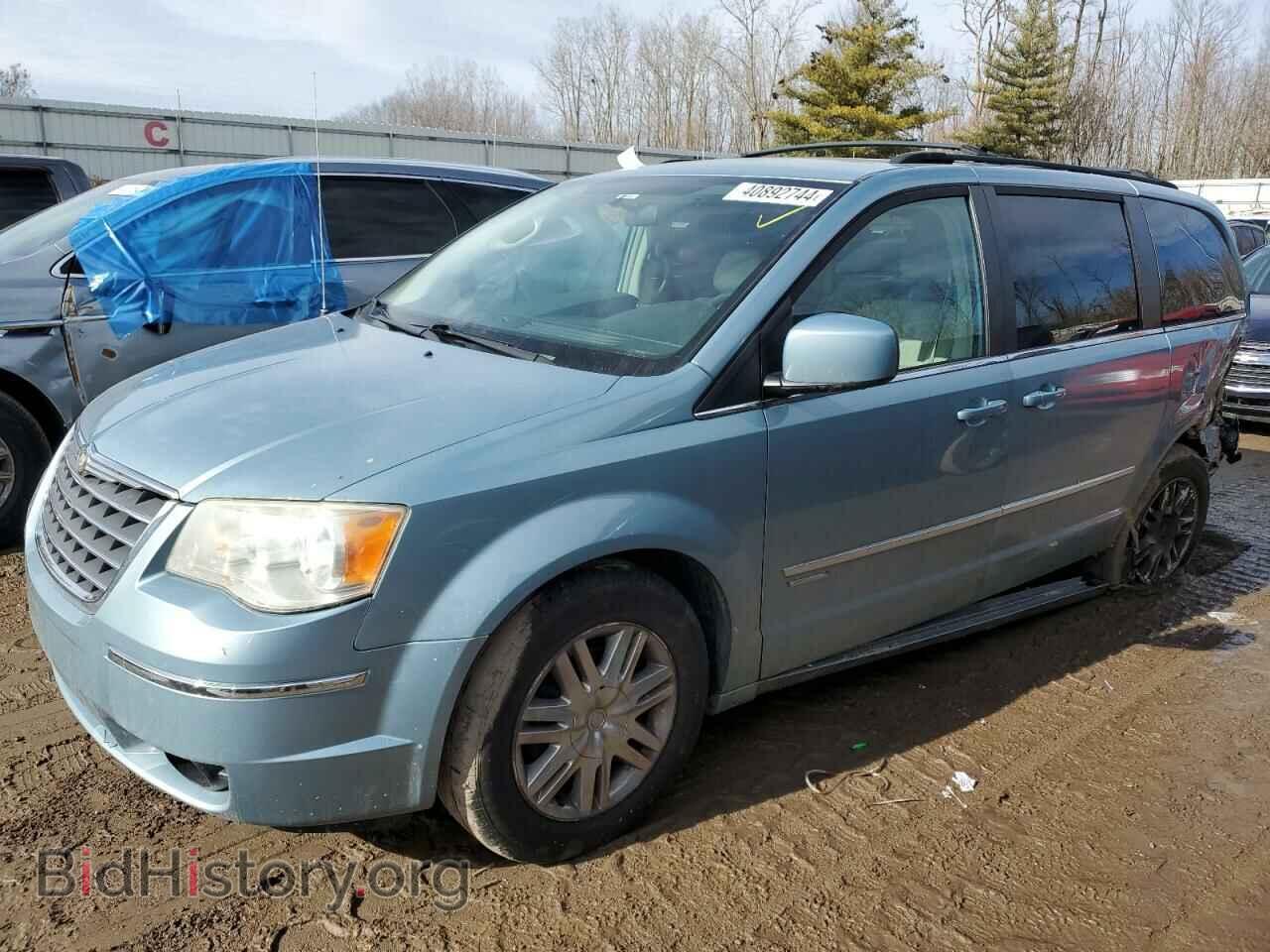 Photo 2A4RR5D18AR298876 - CHRYSLER MINIVAN 2010