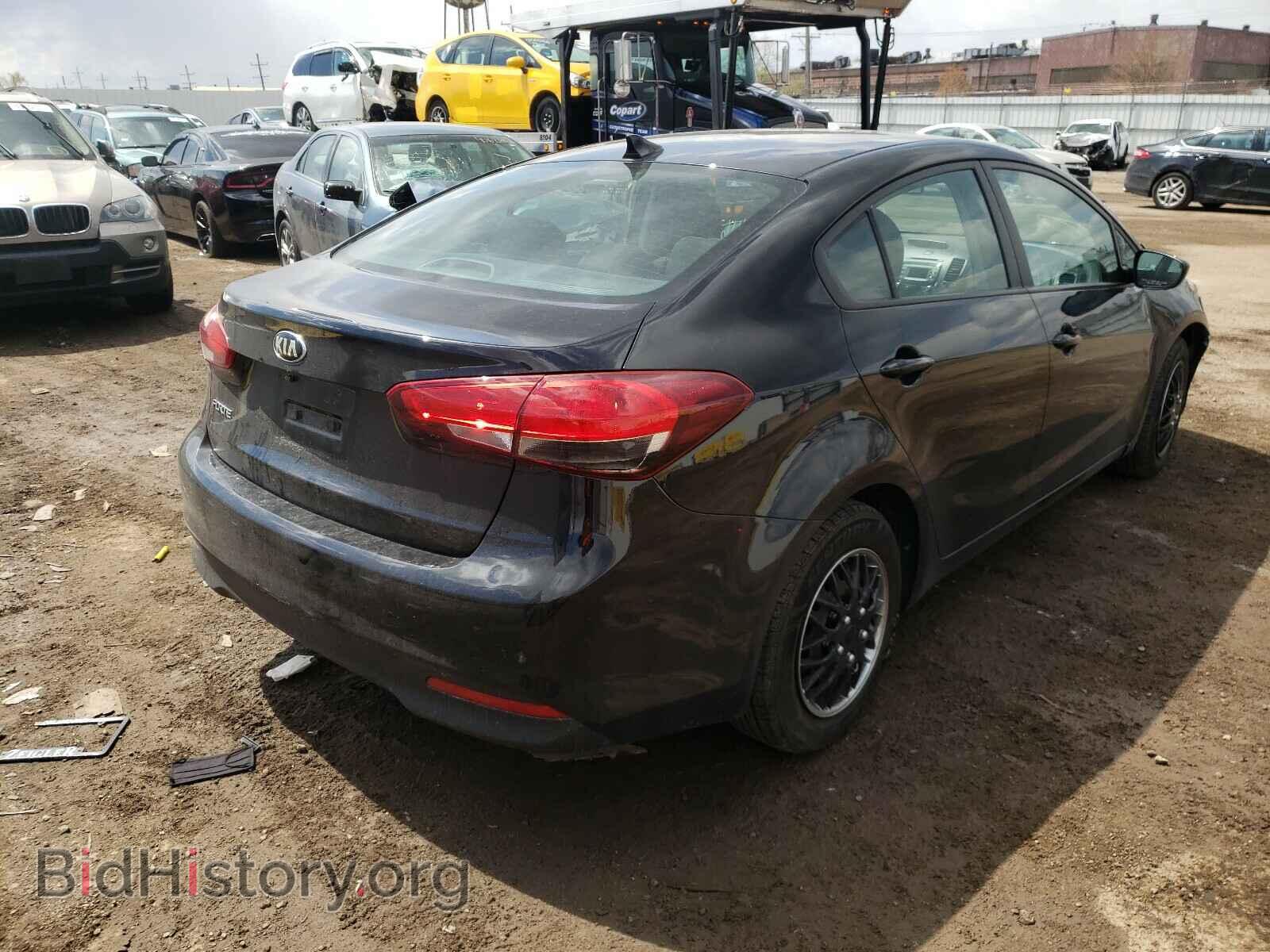 2017 KIA FORTE - VIN: 3KPFK4A74HE056646 - Фото 4