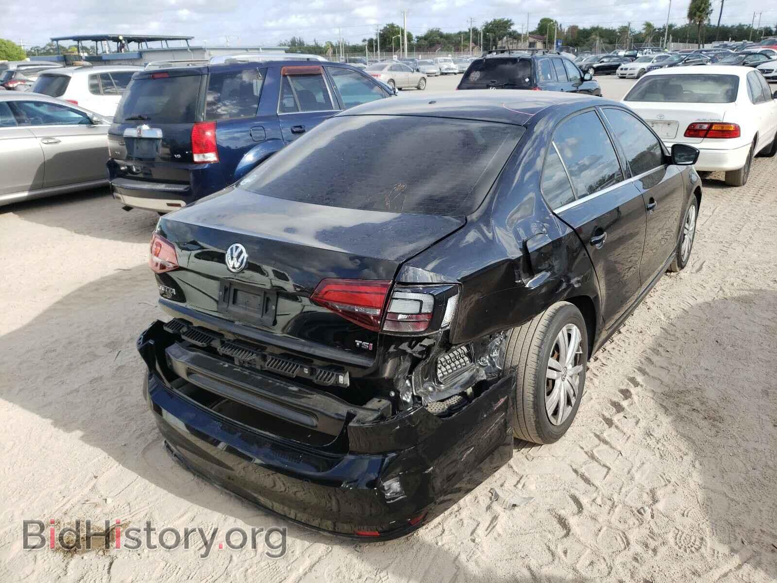 2017 VOLKSWAGEN JETTA - VIN: 3VW2B7AJ2HM287091 - Фото 4