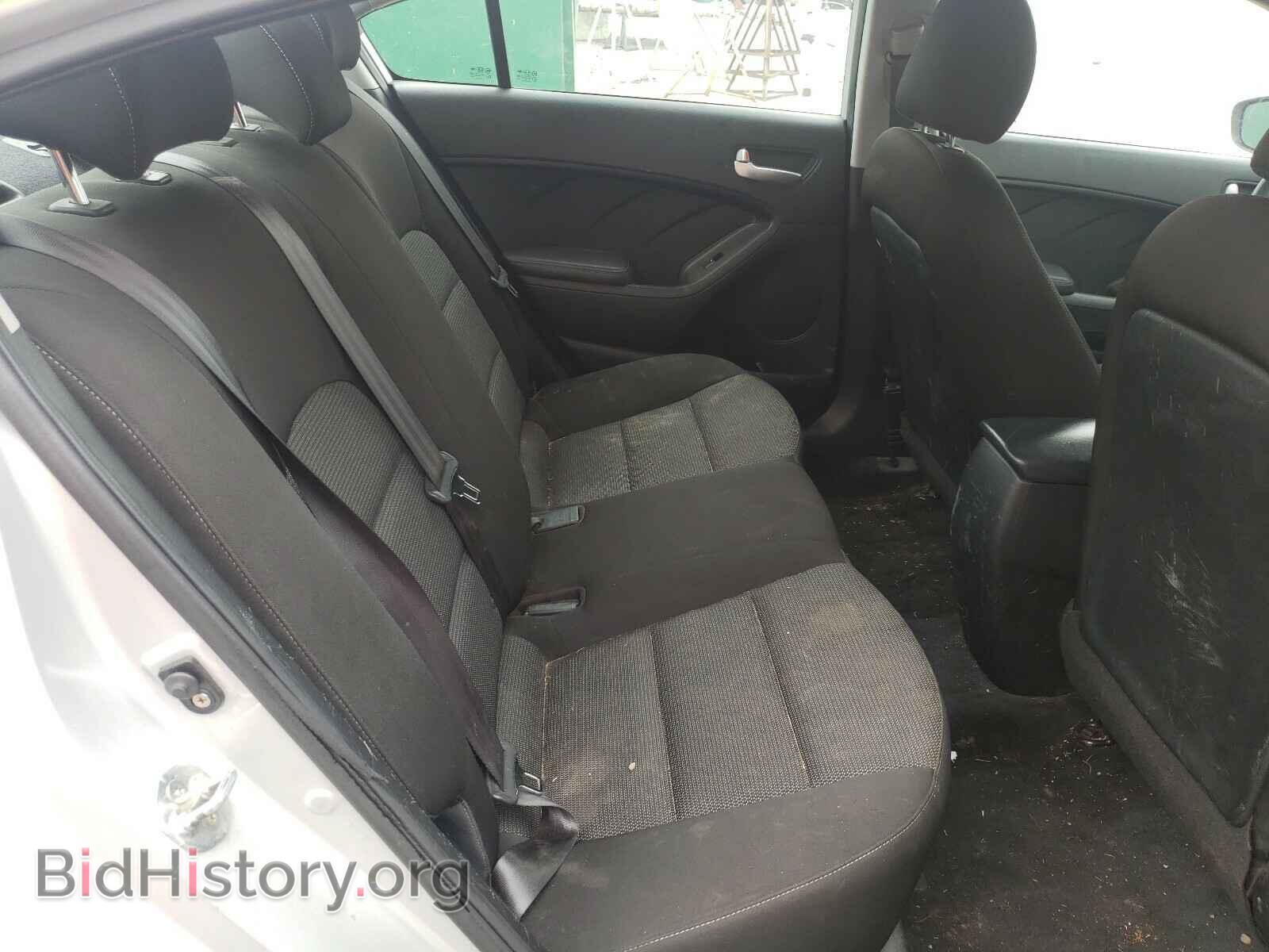 2017 KIA FORTE - VIN: 3KPFK4A77HE049609 - Фото 6