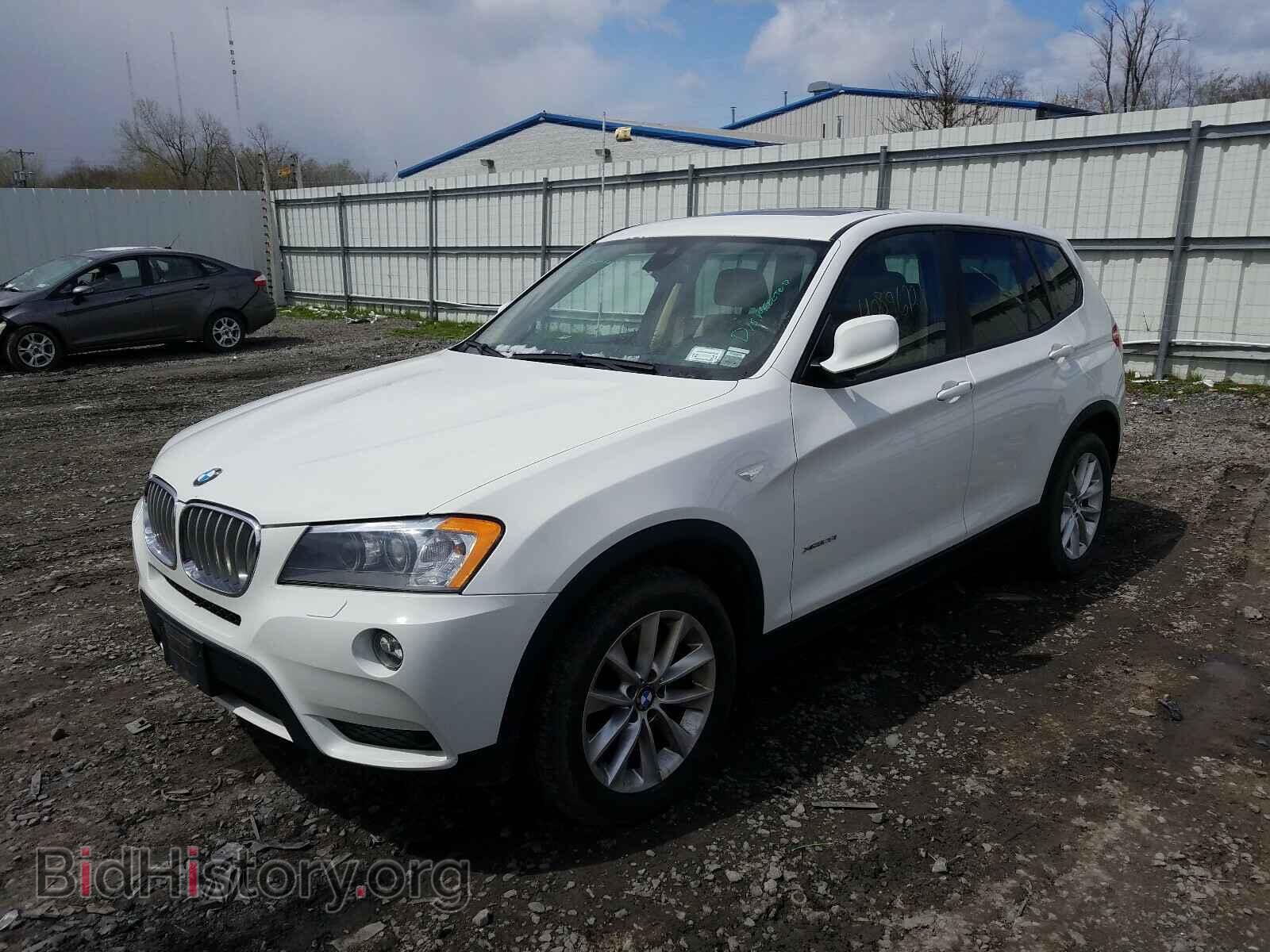 2013 BMW X3 - VIN: 5UXWX9C51D0A27636 - Фото 2
