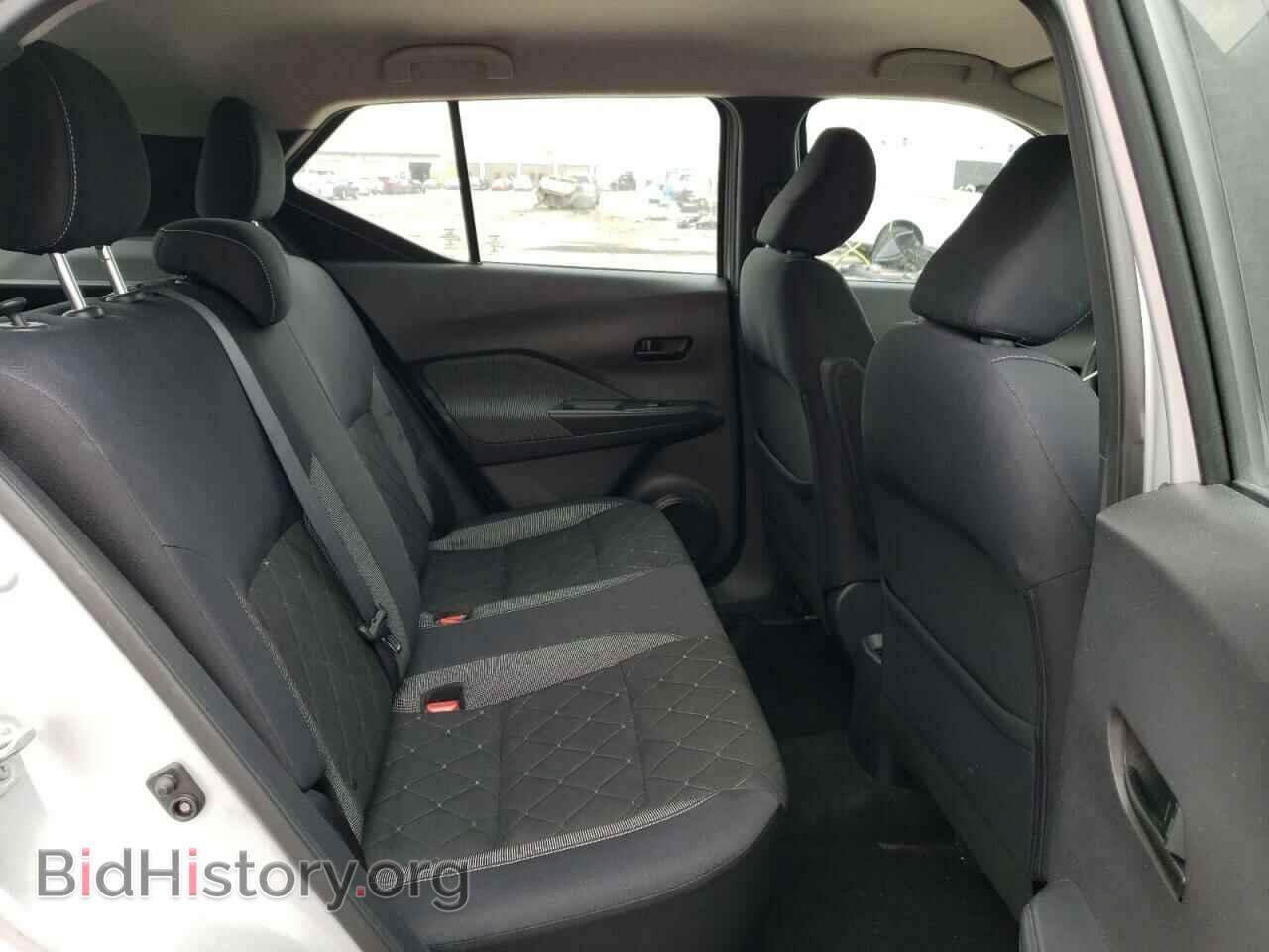 2019 NISSAN KICKS - VIN: 3N1CP5CU3KL555375 - Фото 10