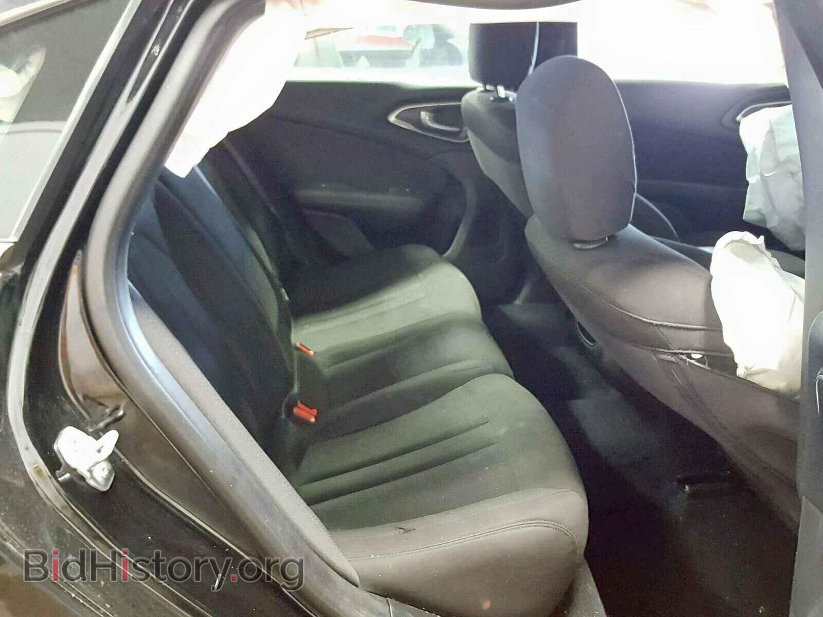 2016 CHRYSLER 200 - VIN: 1C3CCCAB4GN166710 - Photo 6