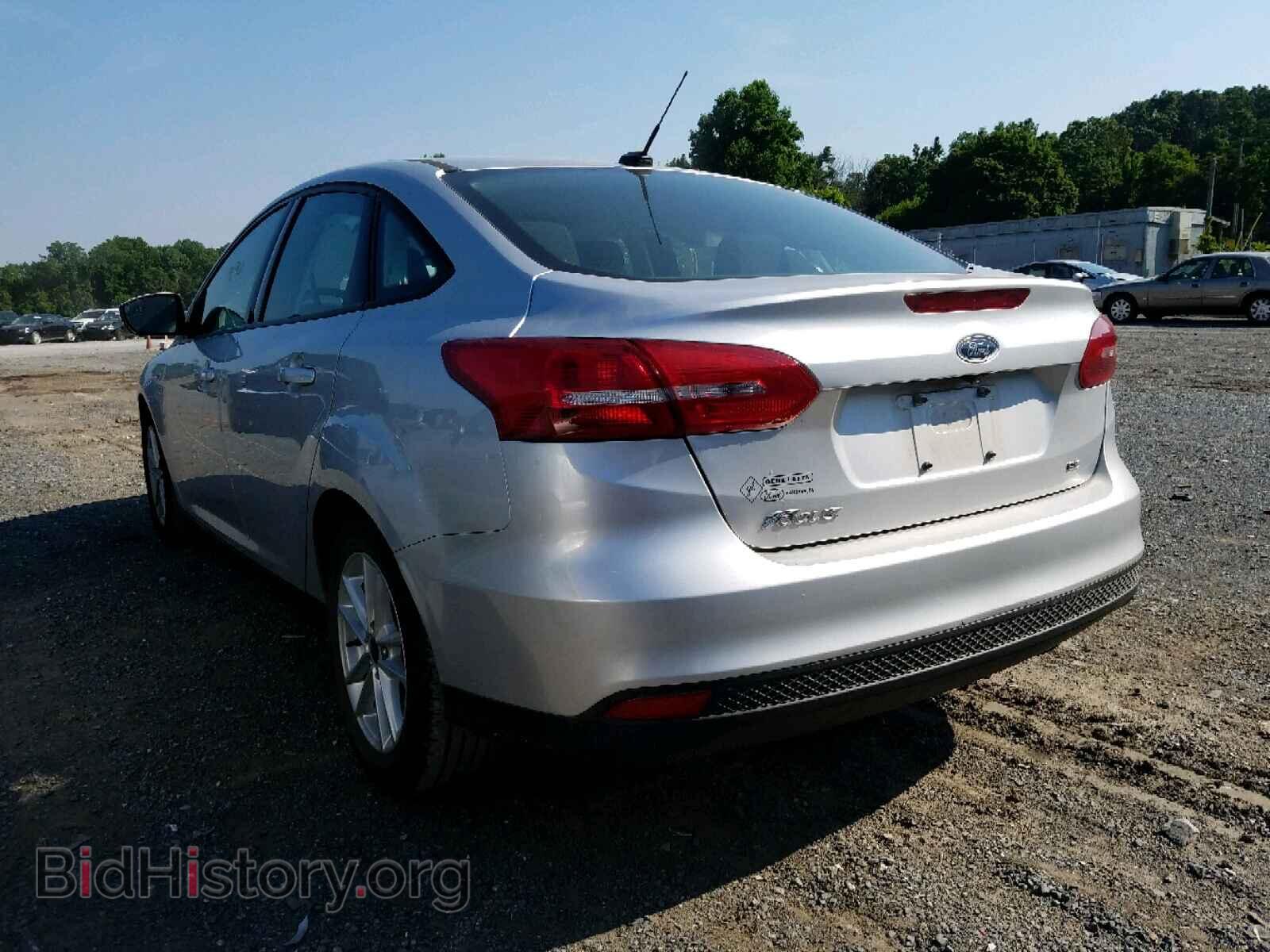 2016 FORD FOCUS SE - VIN: 1FADP3F2XGL296473 - Фото 3