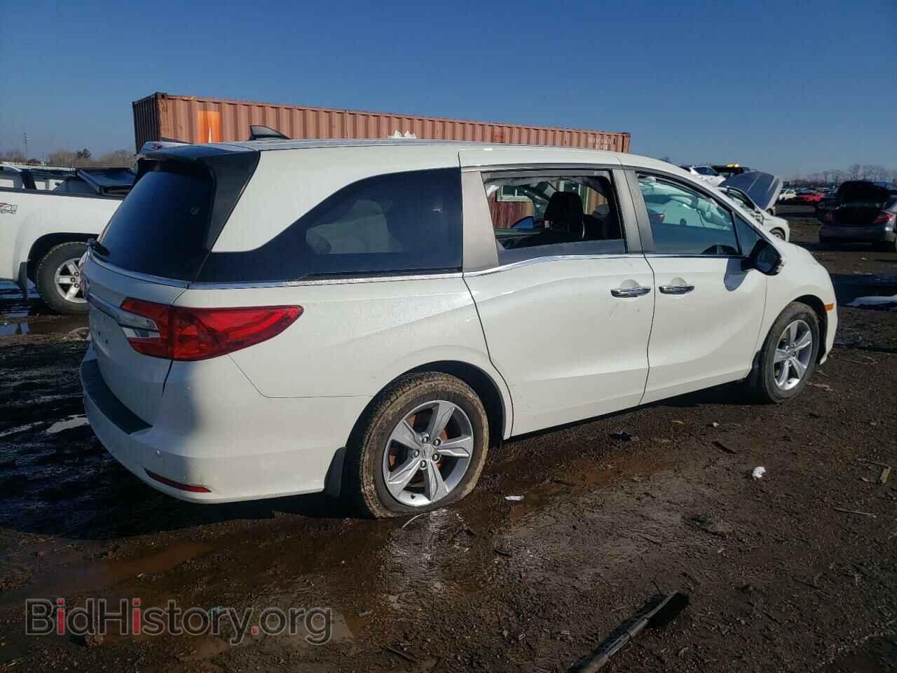 2018 HONDA All Models - VIN: 5FNRL6H72JB094565 - Фото 3