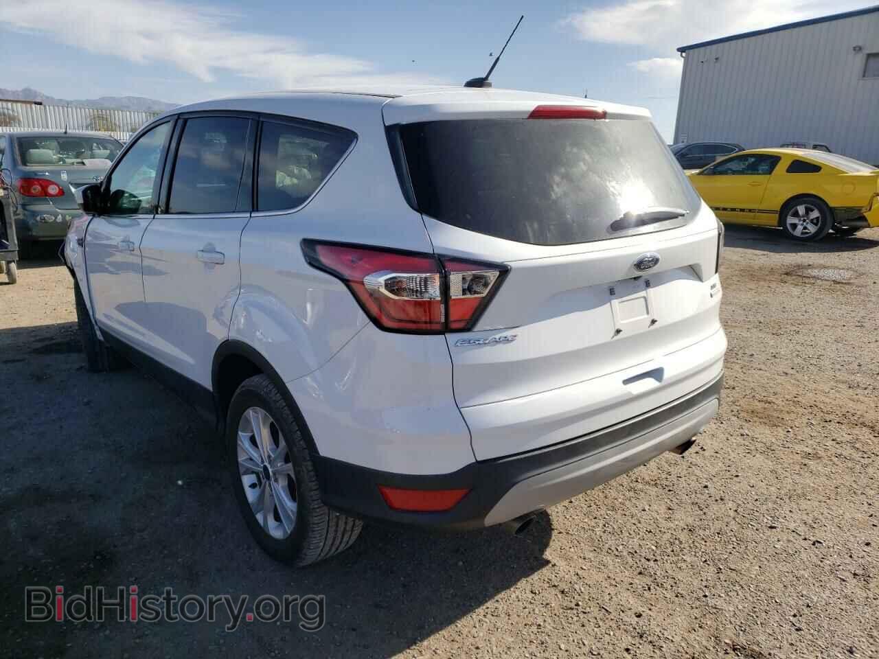 2017 FORD ESCAPE - VIN: 1FMCU0G91HUC03405 - Фото 3