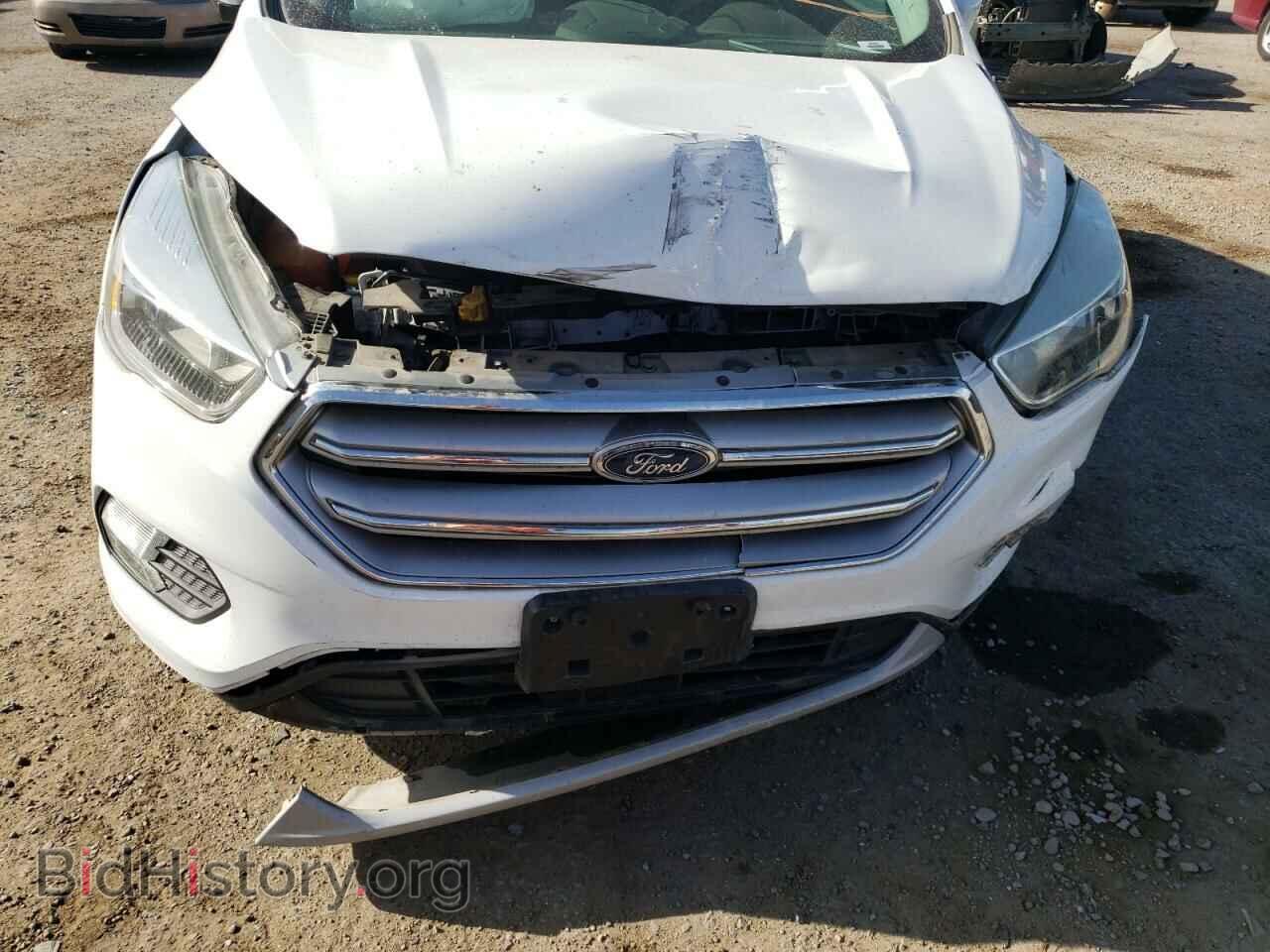 2017 FORD ESCAPE - VIN: 1FMCU0G91HUC03405 - Фото 9