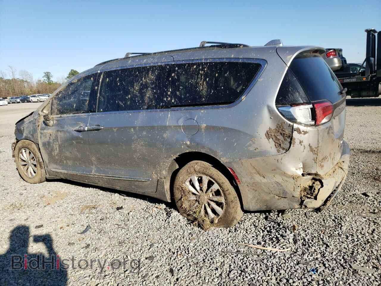 2017 CHRYSLER PACIFICA - VIN: 2C4RC1BG8HR540132 - Фото 2